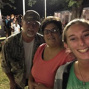 Meet your Posher, Suzanne